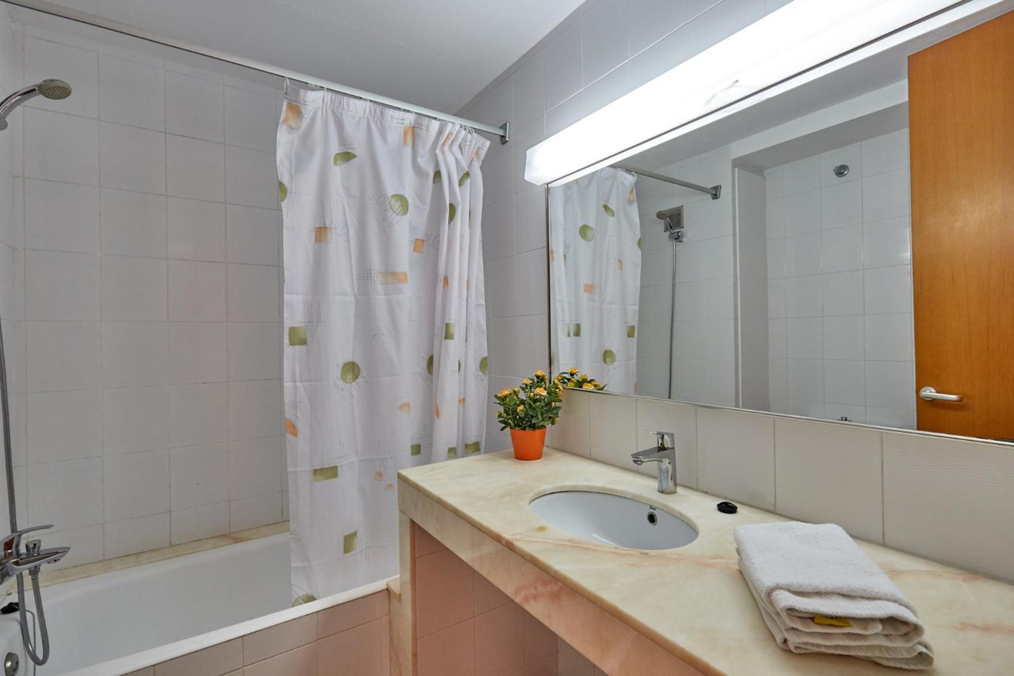 Apartaments Golf Mar Pals Exteriör bild
